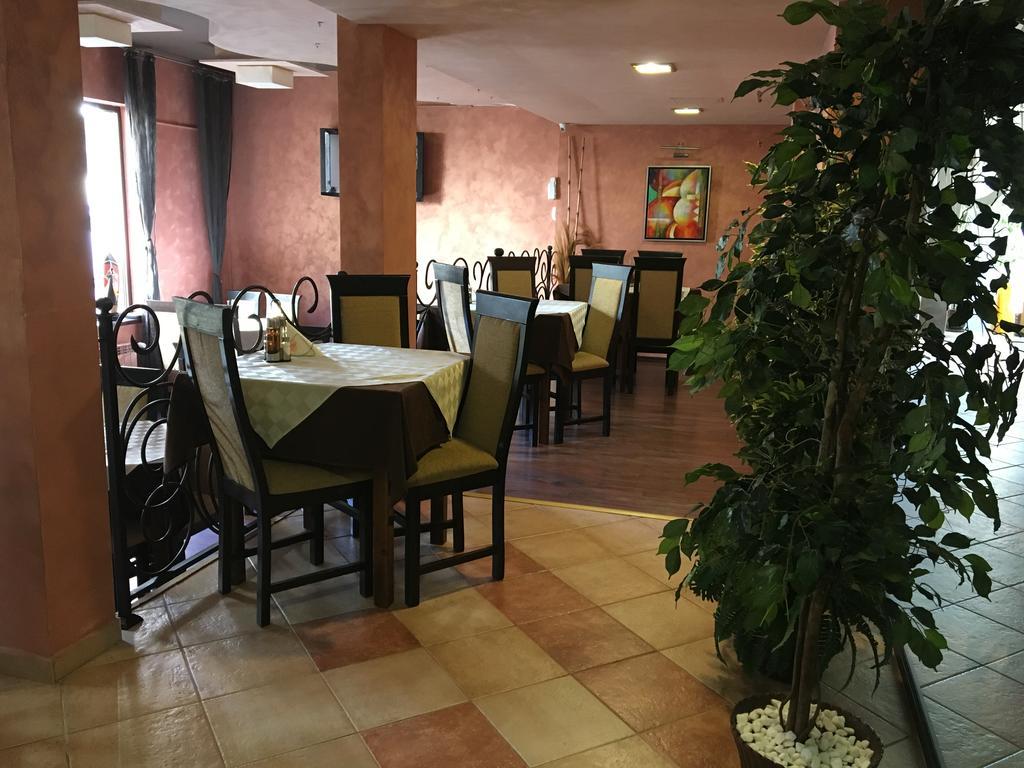 Flora Daisy Apartment Nr 28 Μπόροβετς Εξωτερικό φωτογραφία