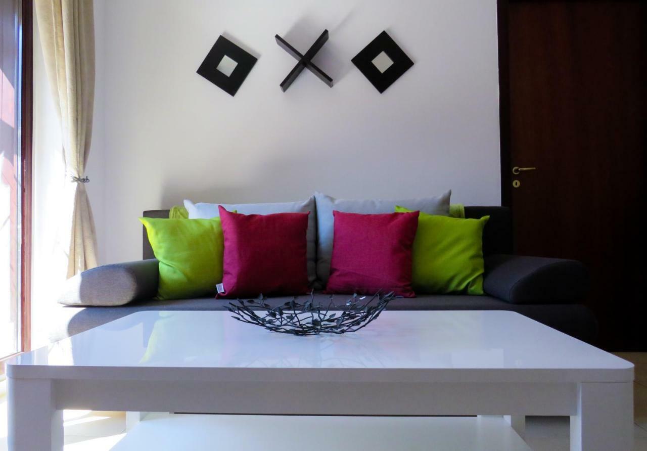 Flora Daisy Apartment Nr 28 Μπόροβετς Εξωτερικό φωτογραφία